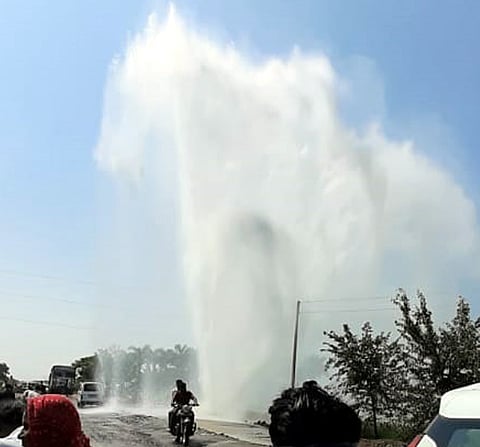 Jalna-Jayakwadi Pipeline Broken