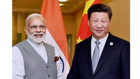 Jinping-and-Modi.jpg