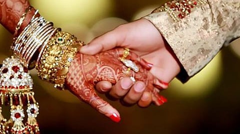 कमरेचा आकार, ब्रा ते पायाची साइज! Matrimonial Ad मध्ये तरूणाच्या विचित्र अटी