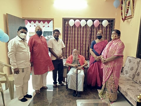 Maruti Chittam Palli with adam mastar.jpeg