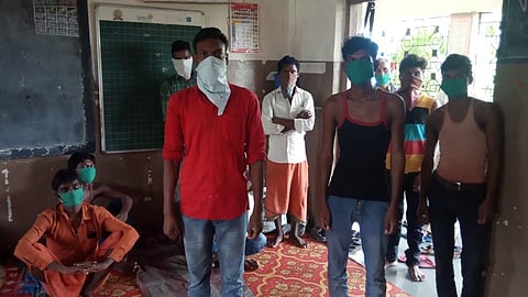 Video : 'त्यांनी' गावी जाण्यासाठी 267 किलोमीटर पायपीट केली अन् पिंपरीत...