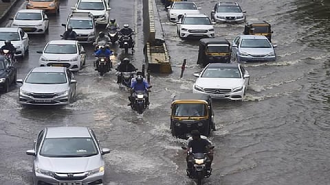 येत्या 24 तासात मुंबईत कसा असेल पाऊस, जाणून घ्या पावसाचे अपडेट्स