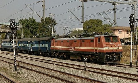 Mumbai-Chennai_Express