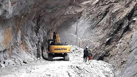 Nepal threatens India with military might over link road to Kailash Mansarovar