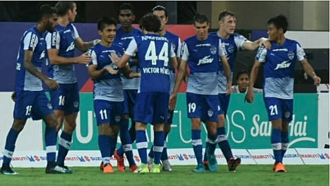 फेडॉरच्या हॅटट्रिकने बंगळूर अंतिम फेरीत