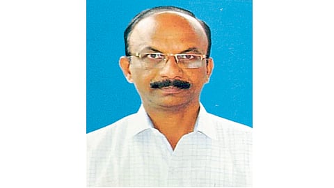 कर्करोगग्रस्तांची सेवा करणा-या तिवाटणेंना "आरोग्यरक्षक' पुरस्कार; शिर्डीत वितरण