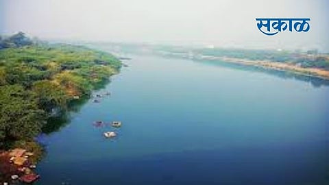 Notice to five companies regarding Godavari river pollution Nashik Marathi News