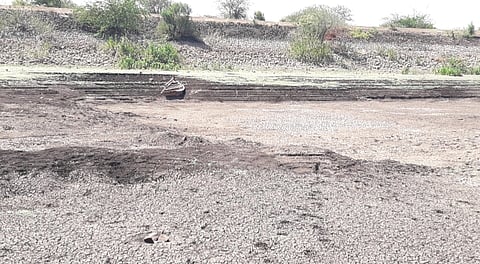 Water scarcity in Pande of Karmala taluka due to Mhasewadi lake