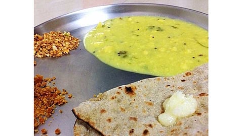 संगमनेरला मुक्काम अन् पिठलं-भाकरीचा पाहुणचार