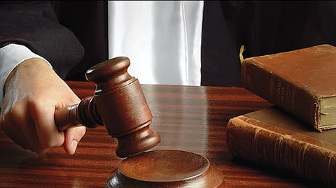 Punishment of a criminal abuses a minor girl