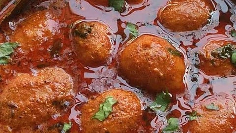 Easy Recipe Kashmiri Dum Aloo tips food marathi news