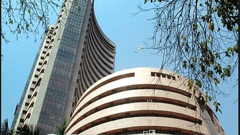 मर्म : घसरणीचा अपेक्षित धक्का