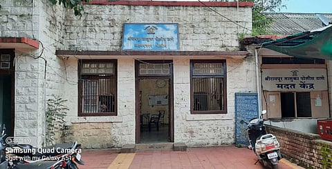 Problems due to police in Shrirampur taluka police station