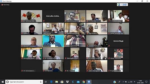 There is no decision in the meeting of the Chief Minister regarding the final year examination.jpg