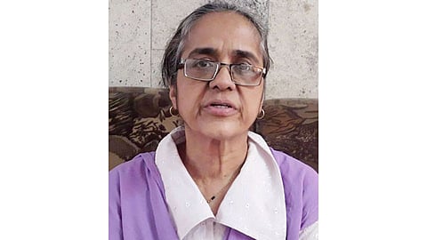 Video : CoronaFighter : कमाॅन मम्मा घरात बसू नकाेस