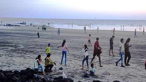 रायगडचे पर्यटन बहरतेय