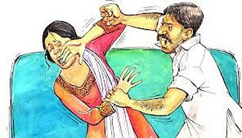 डोक्यात काठी मारून केला पत्नीचा खून अन् म्हणाला..