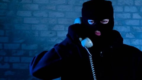 सावधान! 'म्हाडा'कडून तुम्हाला असा कोणताही फोन येत नाही? होऊ शकते लाखोंची फसवणूक