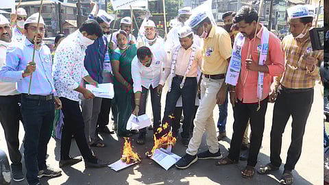 aam aadmi party protest in kolhapur