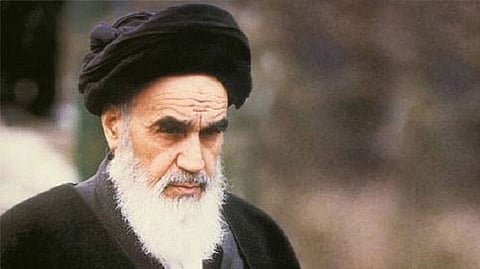 ayatulla-khomeni.jpg