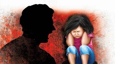 By kidnapping Gang rape of a minor girl friends on Facebook
