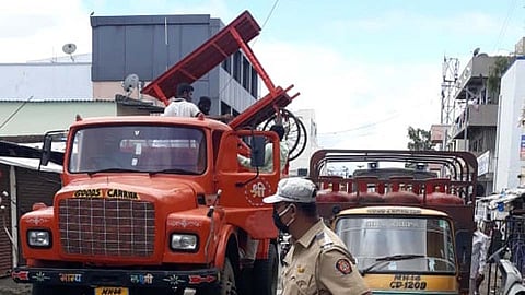 भोसरीत अतिक्रमण कारवाई; नियम मोडणाऱ्या एवढ्या विक्रेत्यांच्या हातगाड्या जप्त