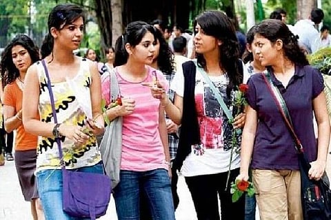 Akola News: Sant Gadge Baba Amravati University exams harass students