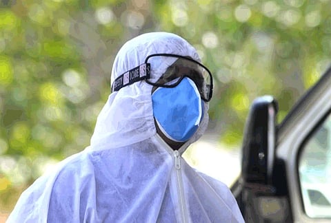 gram panchayat members died to corona infection in kolhapur district