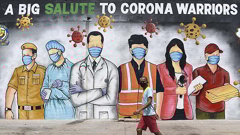 Tejaswini Pandit photo tribute to Coronado Doctor