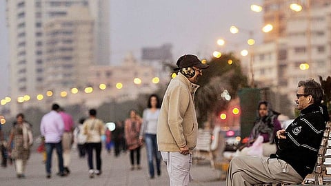 तापमानाचा पारा घसल्याने ‘कोरोना’ची भीती वाढली