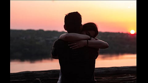 lover jump in roof and daimage his bone at panipat