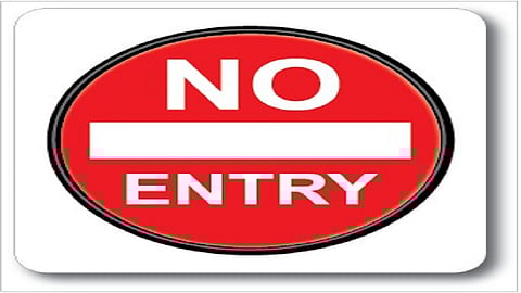 people who live in mumbai and pune are restricted to come to Nagpur