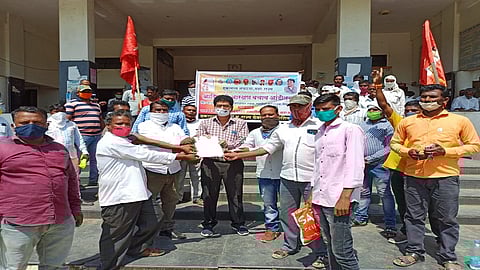 eklavya sanghtna.jpg