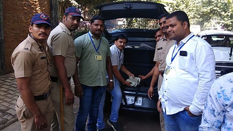 election-commission flying squad.jpg