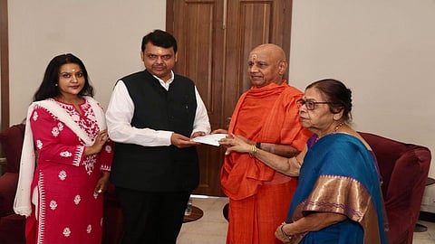 "अभियानात मोठ्या संख्येने सहभागी व्हा" म्हणत देवेंद्र फडणवीसांनी राम मंदिरासाठी दिला निधी