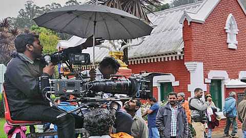 निसर्गसंपन्न जिल्ह्यात चित्रपट मालिकांच्या शूटिंगला प्रारंभ; कलाकार आनंदले