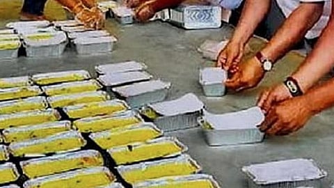 hunger report says 21 percent people slept hungry in corona pandemic in gujrat