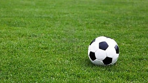 फुटबॉल क्रमवारीत भारताचे स्थान घसरले