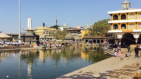 ganga ghat.jpg