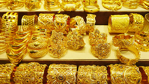 Budget 2021 : सोने-चांदीतील शुल्ककपात फायद्याची!