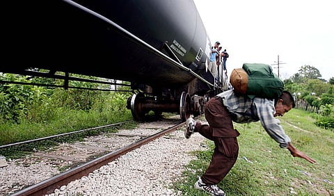TC rescues woman's life at Nagpur railway station