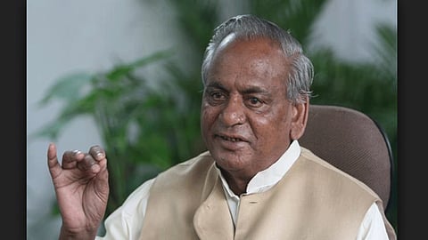 लखनऊ : उत्तर प्रदेशचे माजी मुख्यमंत्री कल्याण सिंह यांचं निधन.