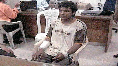 जेलमध्ये अजमल कसाबने ऐकली 'अजान' आणि....