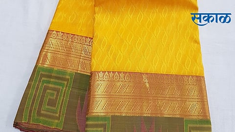 ‘खणाचा’ खणखणाट!