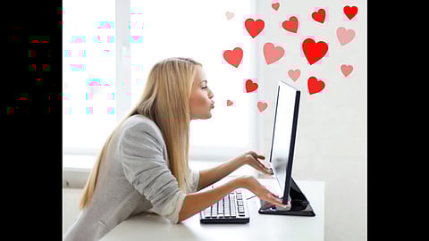 love-virtual-relationship.jpg