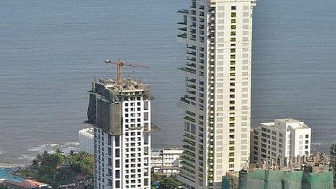 मलबार हिल परिसरात एक चौरस फुटांचा फ्लॅट घ्यायचाय ? किंमत वाचाल तर डोळे पांढरे पडतील