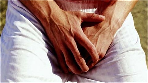 girlfriend surrendered in police station after cutting lovers body part