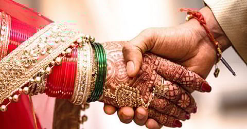 husband suffered for 3rd marrige secound wife took revenge at pakistan