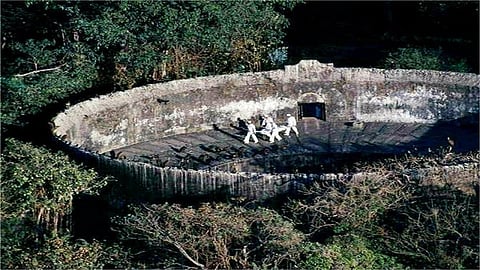 this is how Parsi community do funeral read full story