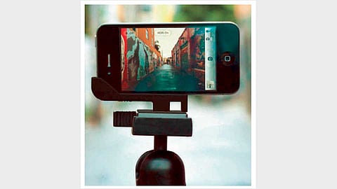 मोबाईलवर चित्रित केलेल्या सिनेमालाही अनुदान!